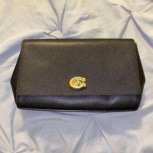 Coach Alexa turnlock pouch